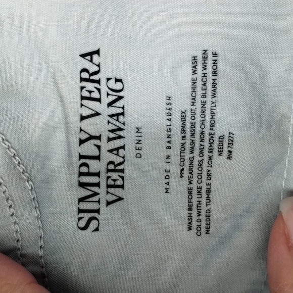 Simply Vera Vera Wang straight leg size 4 denim jeans stretch no distress mid - Picture 5 of 5